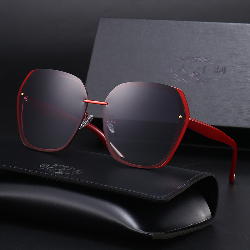 Net red street shot women polarized sunglasses new round face anti-UV thin big face fashion sunglasses red