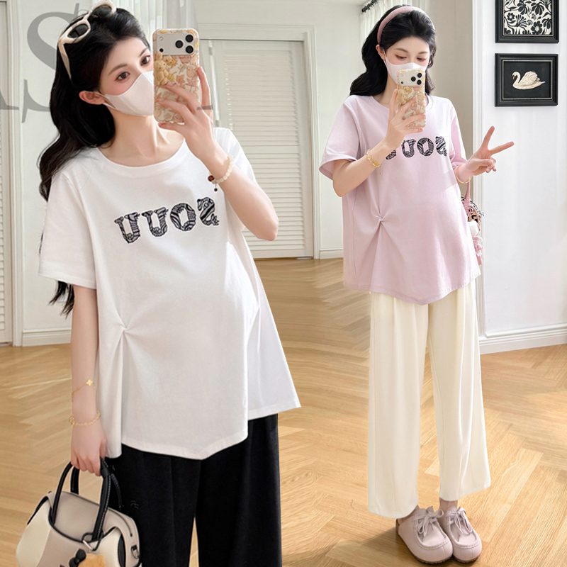Maternity Wear 2026 New Summer Tops Loose Fit Slimming Letter Print Short Sleeve T-Shirt Niche High-End Style That Covers the Belly