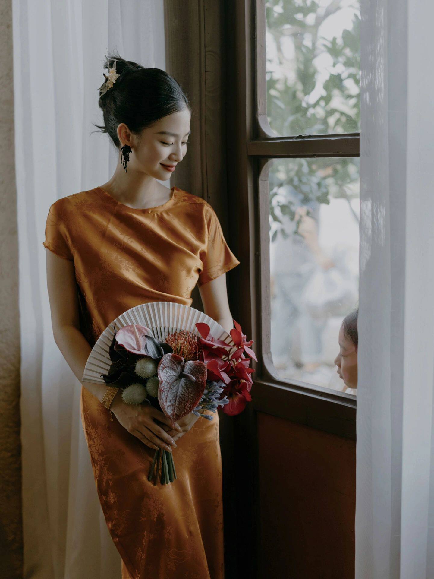 【佛系玩家推荐】喜时晨袍女新娘订婚礼服，598元买到轻奢感！_lolita洛丽塔裤子_淘宝游戏网
