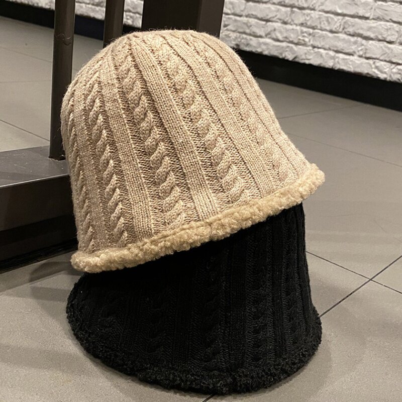 Clearance pick up leaks ~ Japanese counters withdrew tail single big brand foreign trade knitted hats lamb fleece wool caps fisherman hats