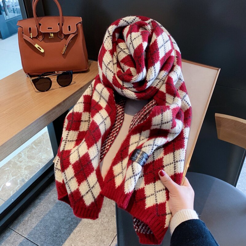 Outlets net red with the same scarf female 2022 autumn and winter new retro plaid knitted wool warm tide