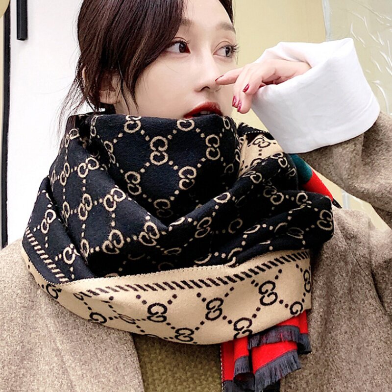 Japan's Christy Kathy net red scarf female 2022 autumn and winter wool Western style warm cashmere scarf trend