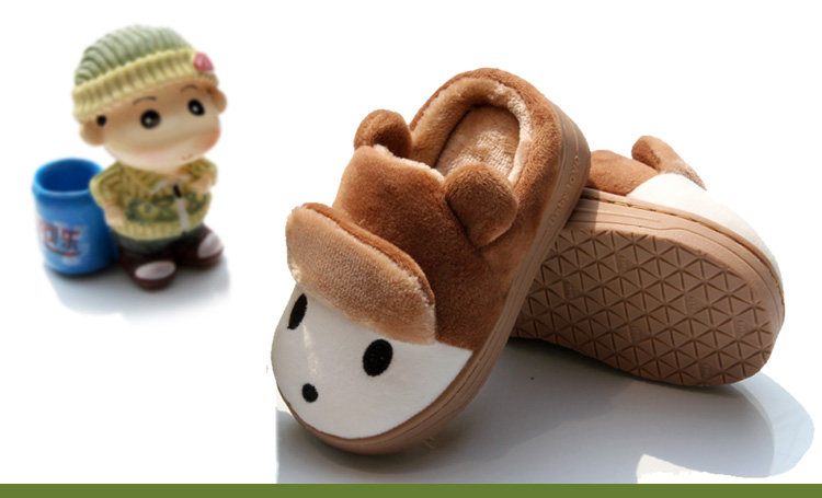 Pantoufles enfants en suède pour hiver - semelle caoutchouc - Ref 1015625 Image 75