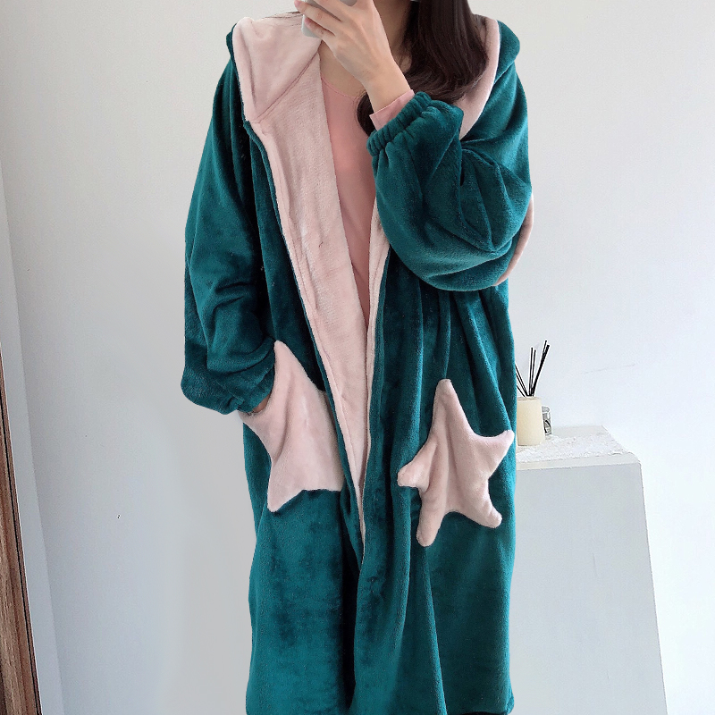 Đồ ngủ nhung san hô nữ trấu mùa đông với cùng một đoạn có thể mặc ngôi sao giản dị dài áo ngủ nữ phục vụ mùa thu nhà đầm dài qua gối cho tuổi trung niên