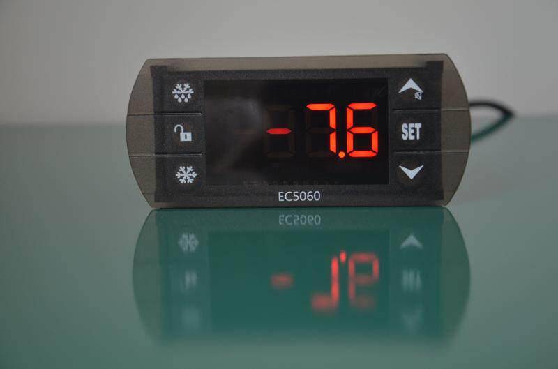 Refrigeration Storage special touch screen thermostat EC5060 keyboard lock refrigeration frost overlimit alarm dual sensor