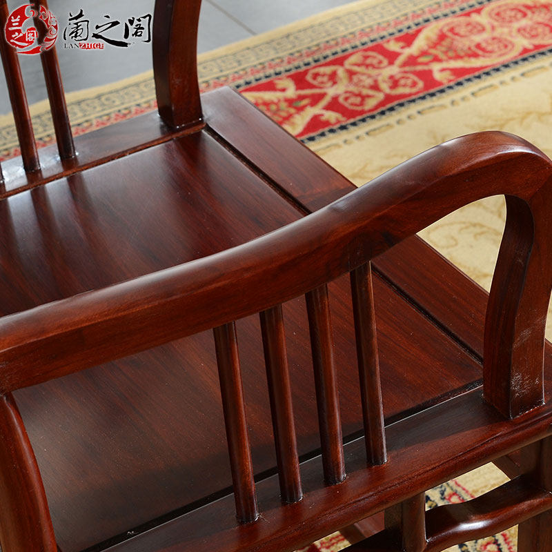 ��֮���ľ�η�����֦ľ�칫��