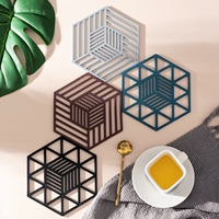 Простая утепленная накладка Южной Кореи Анти -хот -хэм -подушка на столовой подушка творческая дисковая подушка накладка кухонная подушка кухонная коврик