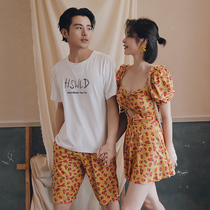 Seaside lovers swimsuit suit Inwind couple section 2020 new Belly Button Slim Fit Conservative Swimsuit Woman