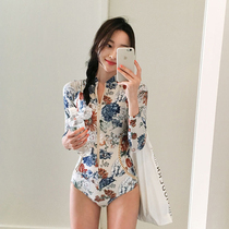 One-piece swimsuit womens summer 2021 new fashion hot spring belly cover thin conservative Korea ins net red sea edge swimsuit