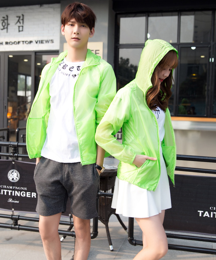 Male and female couples Parenting Style Sunscreen Resistant UV Outdoor Sports Ultra Slim Breathable Comfort Skin Clots