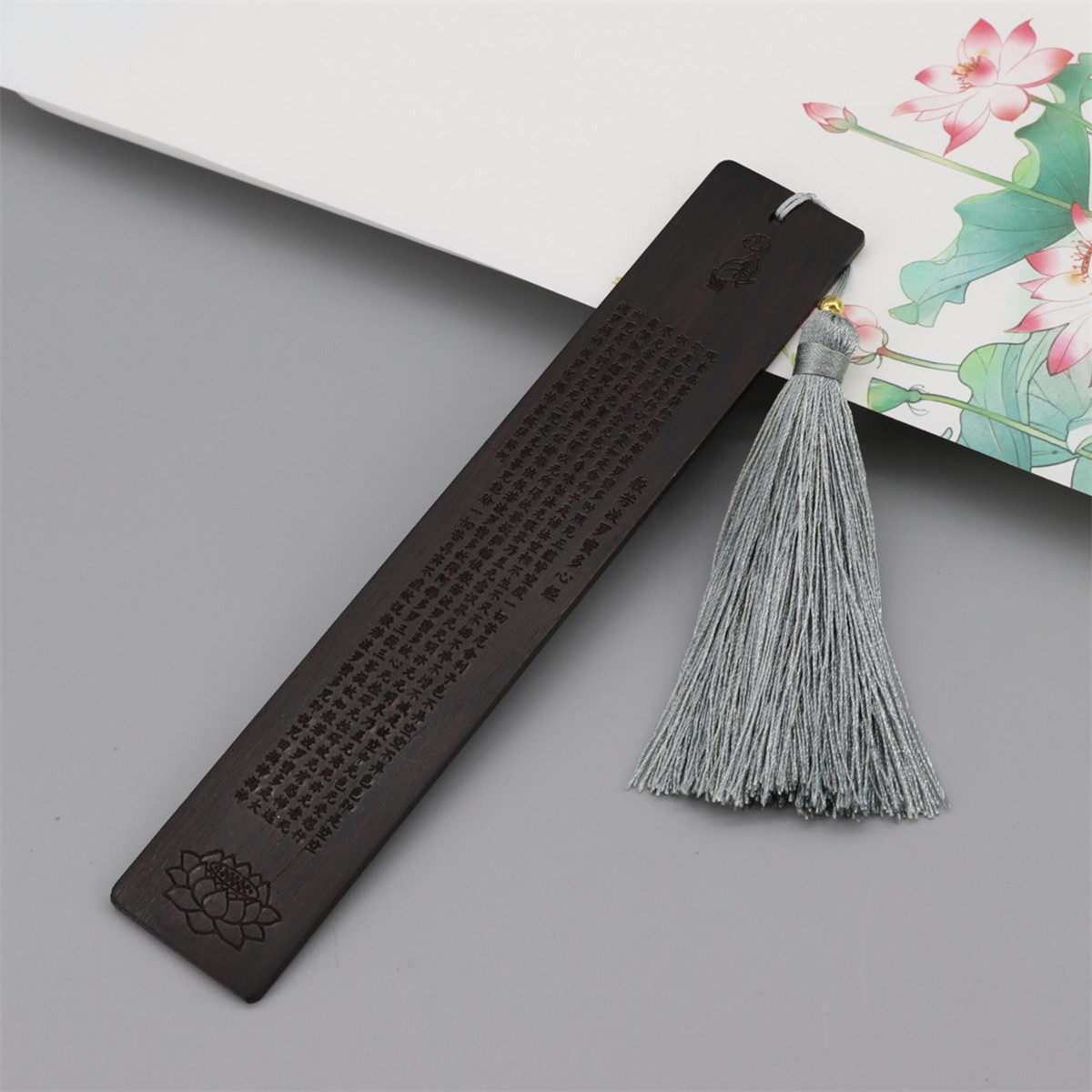 (Heartbroken) Chinese Wind Purple Light Sandalwood Creative Classical Streaming Su Bookmark Buddhist Boutique Gift Lettering