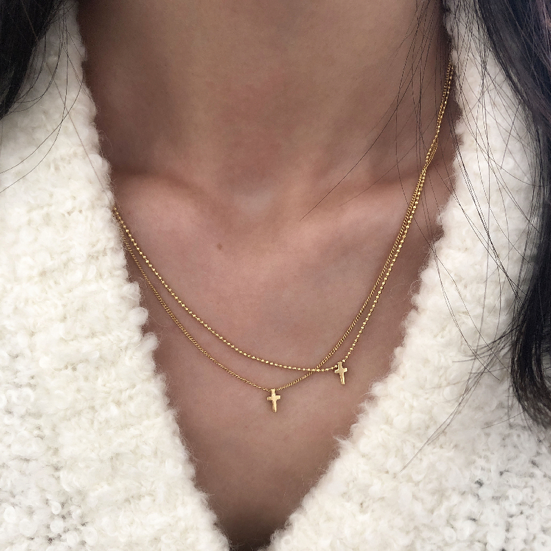 European and American Style Simple Cross Pendant Necklace for Women, Double-Layer Chain Choker, Clavicle Chain, Titanium Steel, Washable Neck Chain