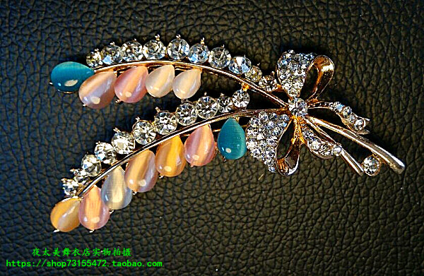 Broche femme en cristal artificiel - Ref 1183554 Image 21