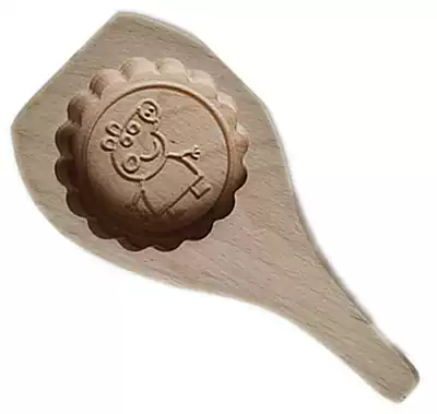 Small three-dimensional pig animal fish-shaped wooden pasta baking mold Noodle card flower mold steamed bun Happy cake