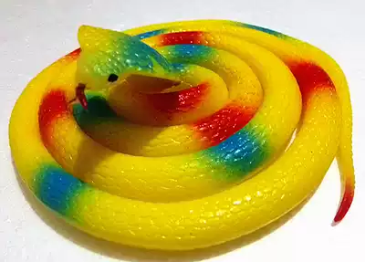 130 cm YELLOW SNAKE YELLOW SNAKE SOFT RUBBER SNAKE PLASTIC WHOLE PERSON TOY FAKE SNAKE COBRA ROUND HEAD SNAKE FIELD SNAKE Python