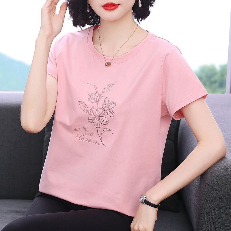 Mom's Short-Sleeved T-Shirt for Women, New 2026 Summer Style, Age-Reducing Pure Cotton T-Shirt, Slimming Top, Loose-Fitting Top for Middle-Aged and Elderly Women