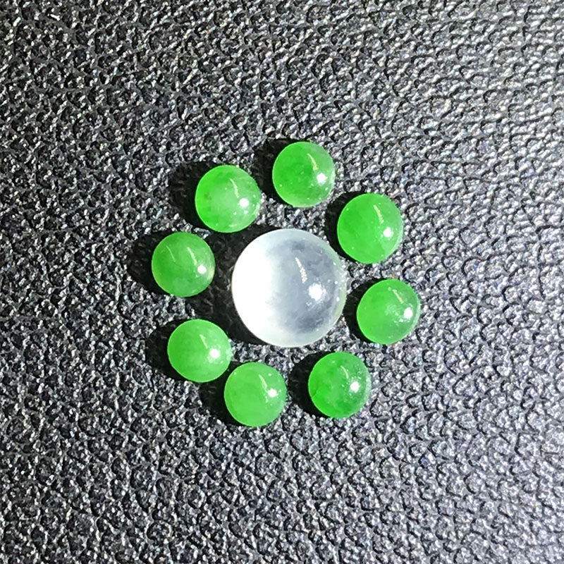 (flesh and silk jewelry nude stone) Myanmar emperors green ice seed emerald white ice emerald ice seed emerald ring