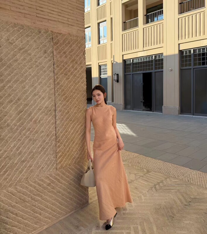 In Here 2026 New Summer Style Korean Style Elegant and Fashionable High-End Sleeveless Vest Dress for Women 26376 In Here 2026 New Summer Style Korean Style Elegant and Fashionable High-End Sleeveless Vest Dress for Women 26376