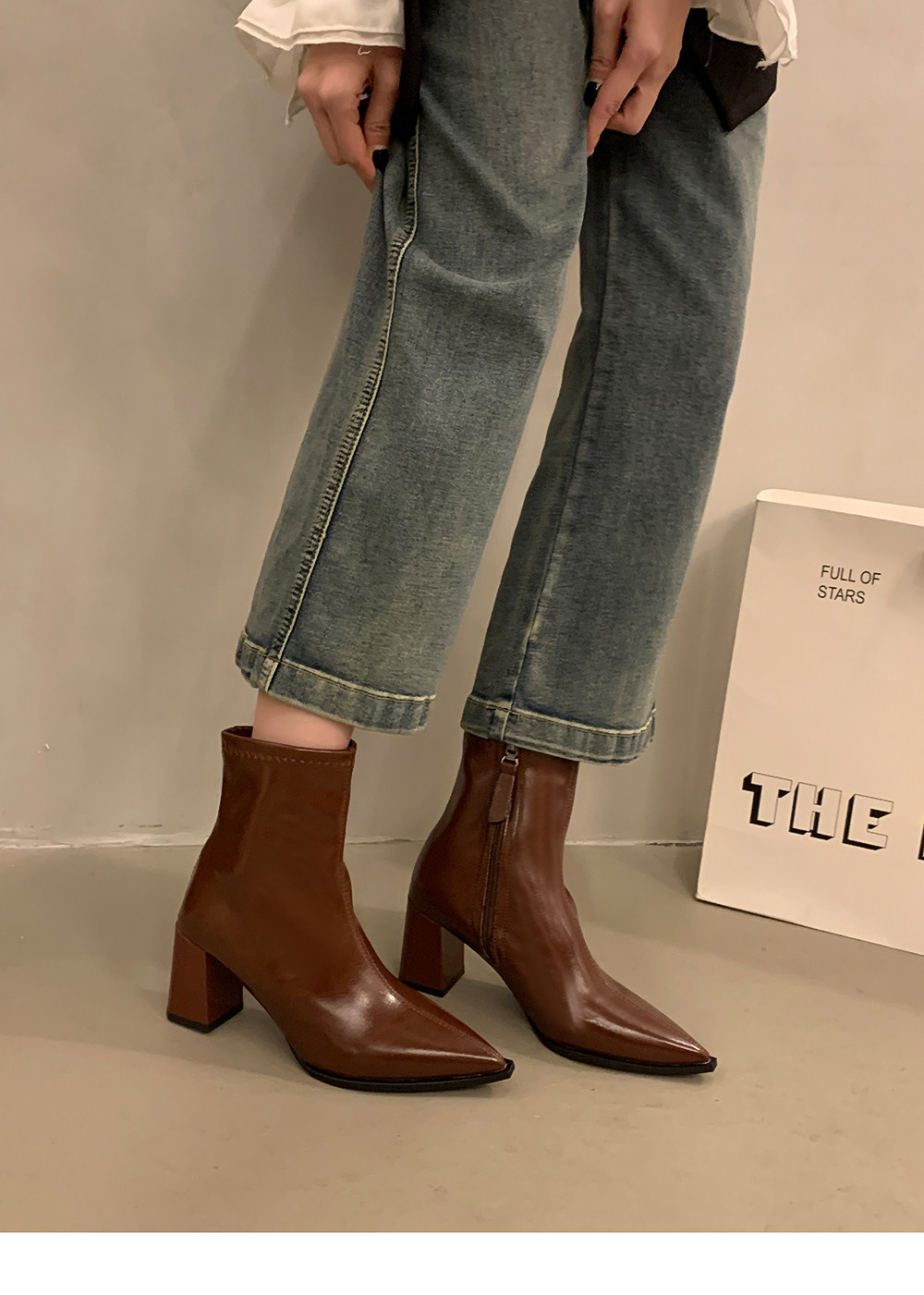 Французский эластичность Lean -Thin Boot самка 2025 осенью и зимой новый наконечник Толстые голые сапоги на высоком кабгалстук-бабочкае Лодыжка короткие трубки ботинки сын Sonlarfu/Suo Lanfu 