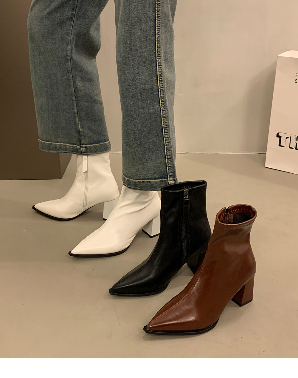 Французский эластичность Lean -Thin Boot самка 2025 осенью и зимой новый наконечник Толстые голые сапоги на высоком кабгалстук-бабочкае Лодыжка короткие трубки ботинки сын Sonlarfu/Suo Lanfu 