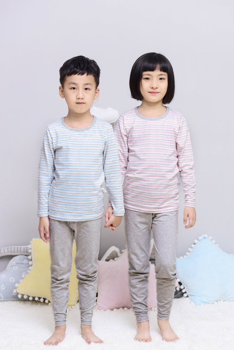 Bộ đồ lót trẻ em Xiao Qinglong thiết kế bé trai và bé gái mùa xuân và mùa thu cotton quần áo cotton Lycra cổ tròn quần lót bé gái