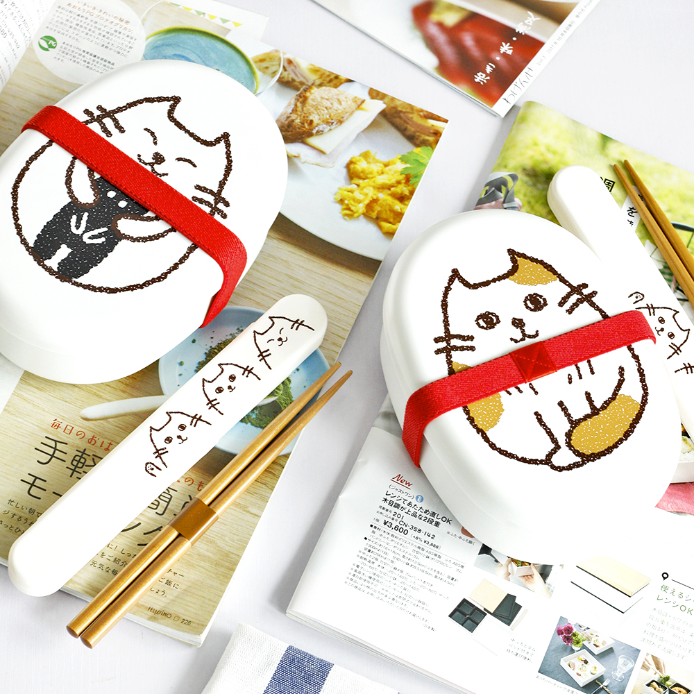 Spot Japan imports Hakoya meal box cat lunch box cat single layer fruit pot box can be heated microwave oven