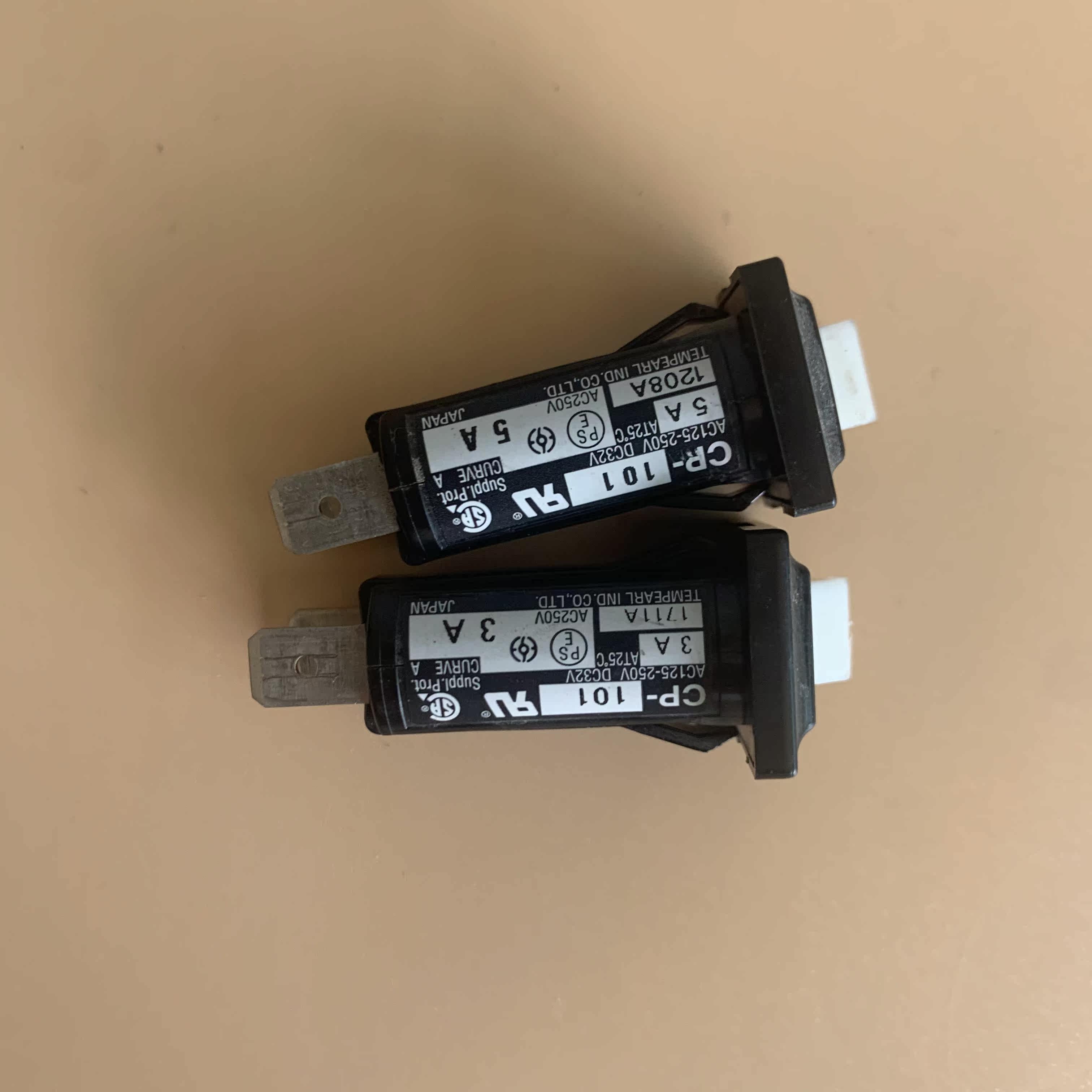 Mitsubishi elevator insurance Mitsubishi machine room elevator insurance switch CP-101 3A 2A 5A spot