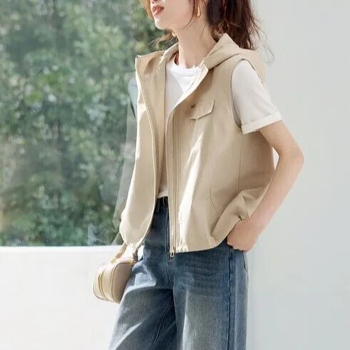 Sports Outdoor Vest Jacket 2026 Spring and Summer New Style, Stylish, Loose, Casual, Hooded, Sleeveless Jacket for Small People