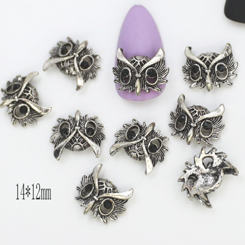 European and American Dark Retro Eagle Nail Decorations Halloween Spider Bat Skull Owl Nail Stickers