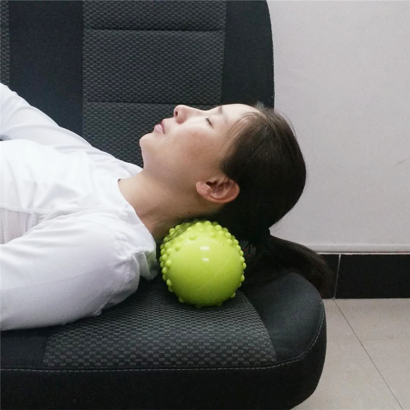 New multi-function peanut yoga massage pillow inflatable yoga column foot massage roller bump fascia yoga ball