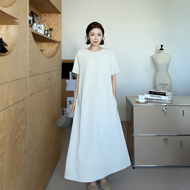 Le Samedi【Exquisite Guide】R0W Imported Triacetate T-Shirt Dress for Women, Summer Slim-Fit Cropped Pants