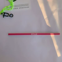 12 белых полос красной фасоли