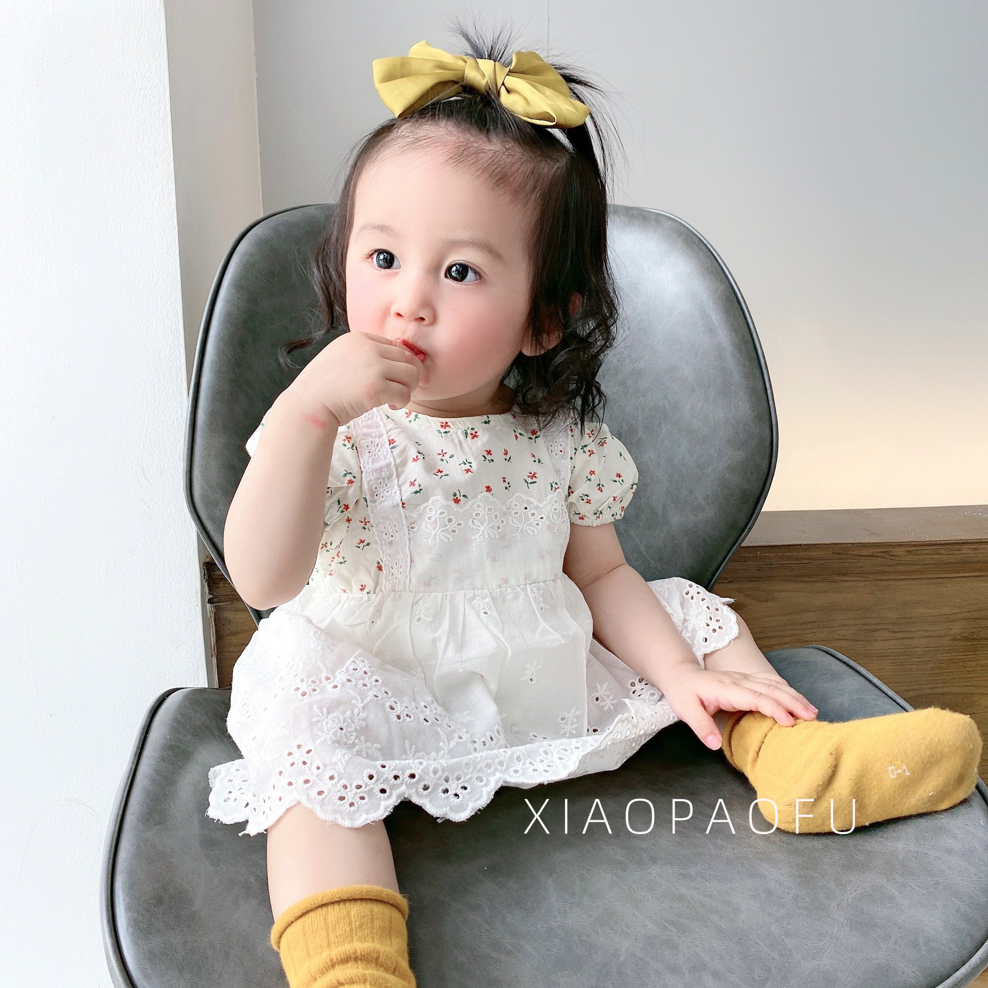 Female Baby Summer Short Sleeve Cute Super Cute Khala-clad Korean version Broken Flowers Fake two dresses Baby polo bag fart