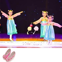 Розовые длинные рукава+головные уборы+бровь сердце.