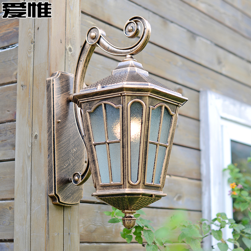 American Outdoor wall lamp Waterproof garden lamp European Bar aisle Balcony led Retro garden villa exterior wall lamp