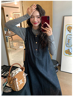 ◆AMUM孕妇装◆孕妈穿搭~不显怀复古压褶洋气夏装宽松吊带连衣裙 — 9