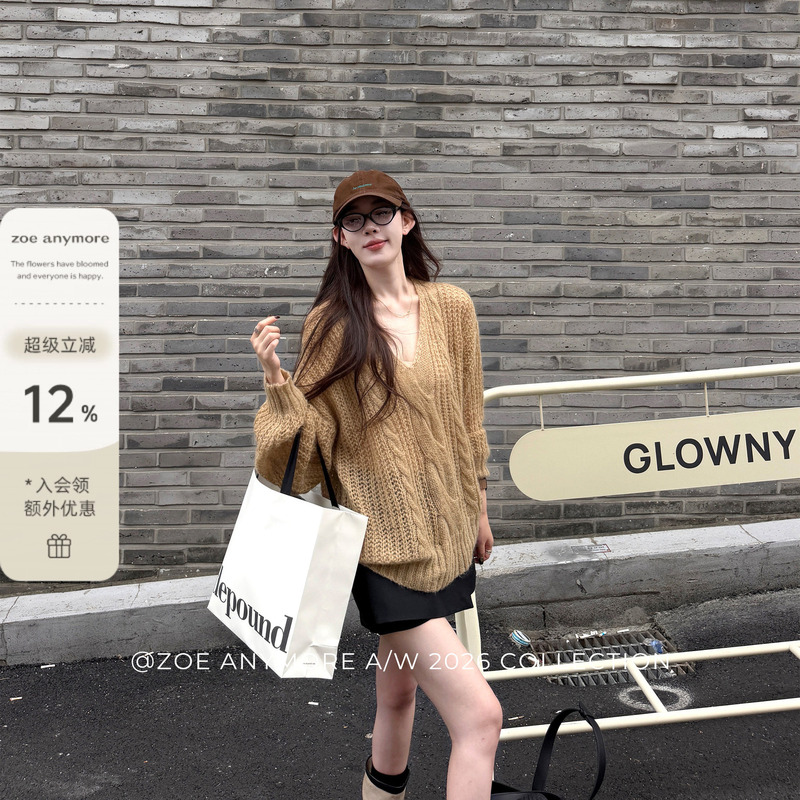 Zoe Anymore Lazy and Fluffy Mohair Loose-Fitting Korean-Style V-Neck Pullover Twist-Knit Autumn Sweater for Women