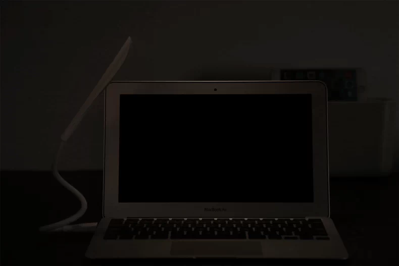 Mini máy tính xách tay USB ánh sáng bàn phím LED tiết kiệm năng lượng đèn bảo vệ mắt cầm tay di động sạc kho báu Nightlight phòng ngủ đầu tiên đầu giường sinh viên ký túc xá bàn ký túc xá gõ đèn đọc sách sáng tạo - USB Aaccessories
