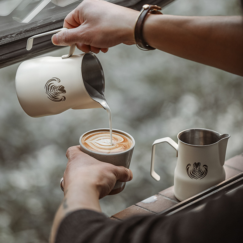 Milk drum coffee pulling vat Teflon milk foam cylinder cup 350 500ML stainless steel professional pulling cup