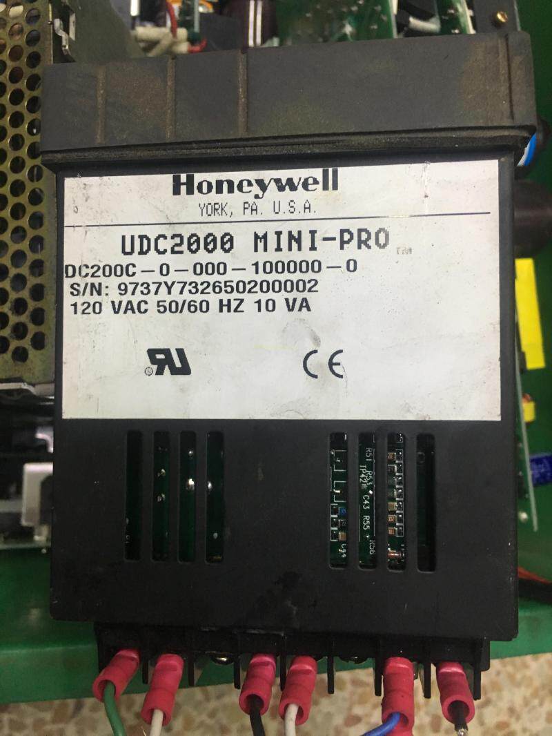 Used HONEYWELL Honeywell UDC200 MINI-PRO DC200C-0-000-100000-0