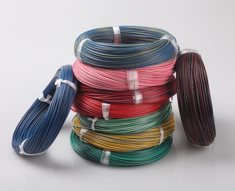 German Standard Automotive Wire 0.35 Red/Green, Red/Blue, Red/Yellow, Red/White Dual Colors Available, Environmentally Friendly Thin Wall German Standard Automotive Wire 0.35 Red/Green, Red/Blue, Red/Yellow, Red/White Dual Colors Available, Environmentally Friendly Thin Wall