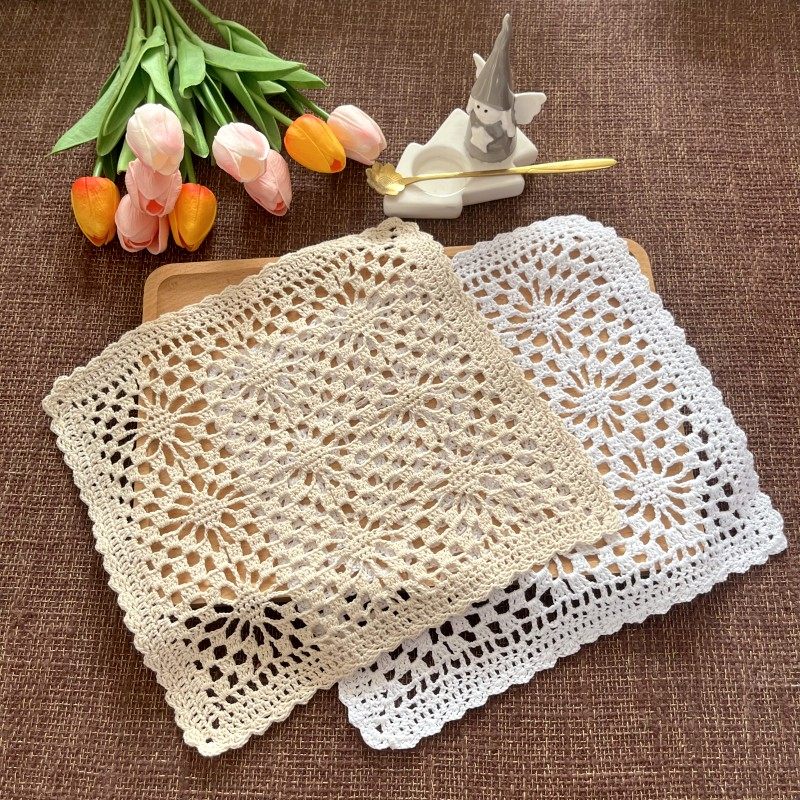Pure hand - hand hook lace minimal gold - ZZ about 25CM square American Sen - tissue decorated dining table pad