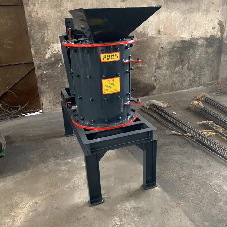 Mobile Vertical Composite Crusher, Four-Layer Hammer Coal Slag Crusher, Charcoal Slag Grinder, Composite Crusher with High Power Mobile Vertical Composite Crusher, Four-Layer Hammer Coal Slag Crusher, Charcoal Slag Grinder, Composite Crusher with High Power