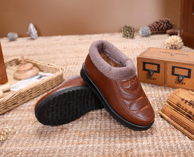 Mùa đông đặc biệt cộng với giày vải nhung Bắc Kinh cũ Giày nữ bằng vải cotton cao giúp giày chống trơn dày dày không thấm nước giày boot nữ xịn