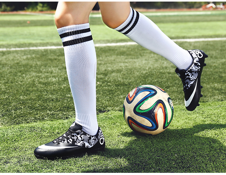 Ưu đãi đặc biệt C Giày bóng đá mũi nhọn dài C Romesi đôi giày nam và nữ đào tạo giày sneaker trắng nam