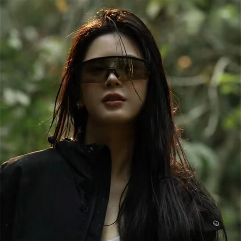 Cycling Glasses for Women, Mountaineering Goggles, Windproof and Uv-Resistant Outdoor Sports Sunglasses for Men, Trendy Korean Style