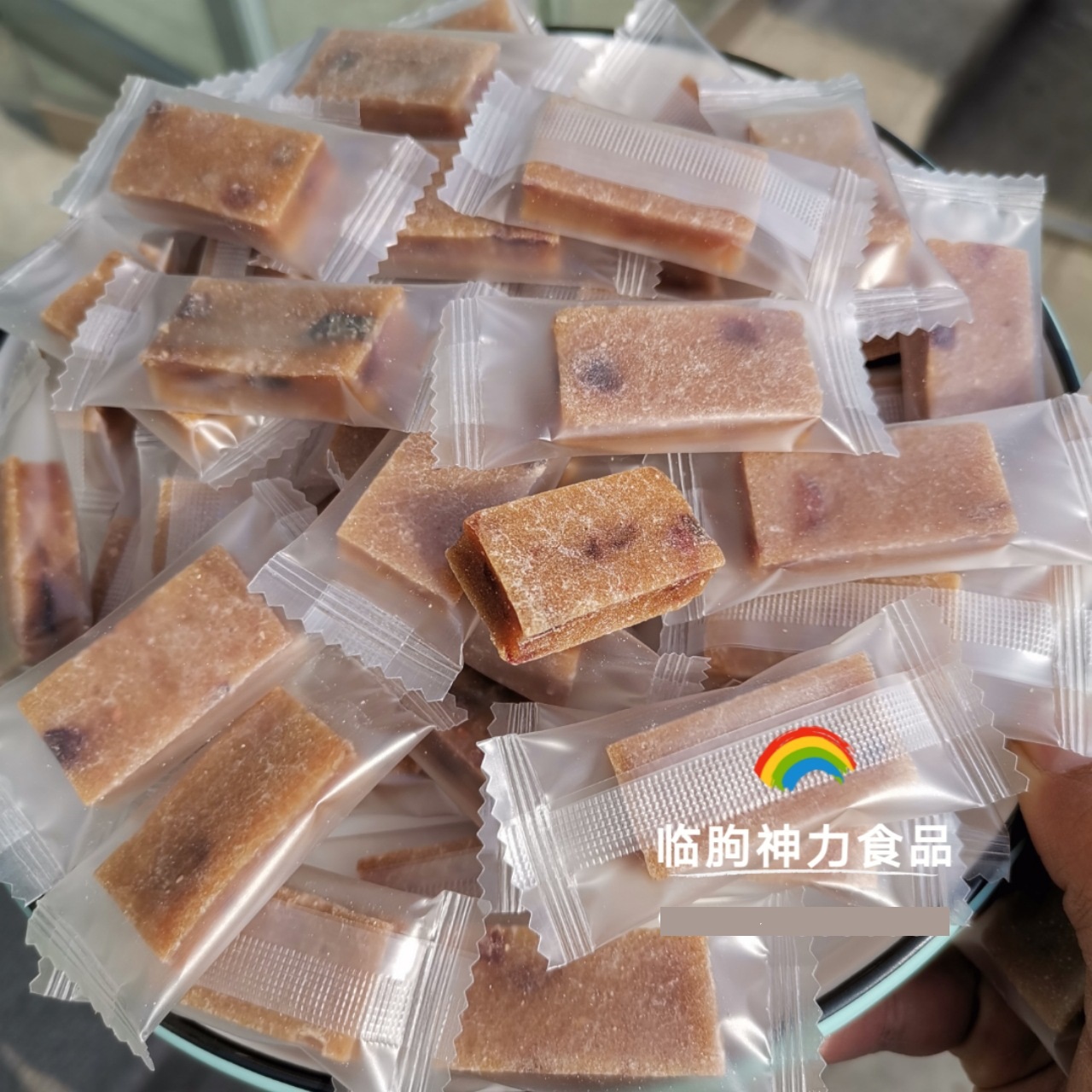 Cranberry hawthorn small square 400g Cranberry hawthorn strips hawthorn pulp products manufacturers straight hair