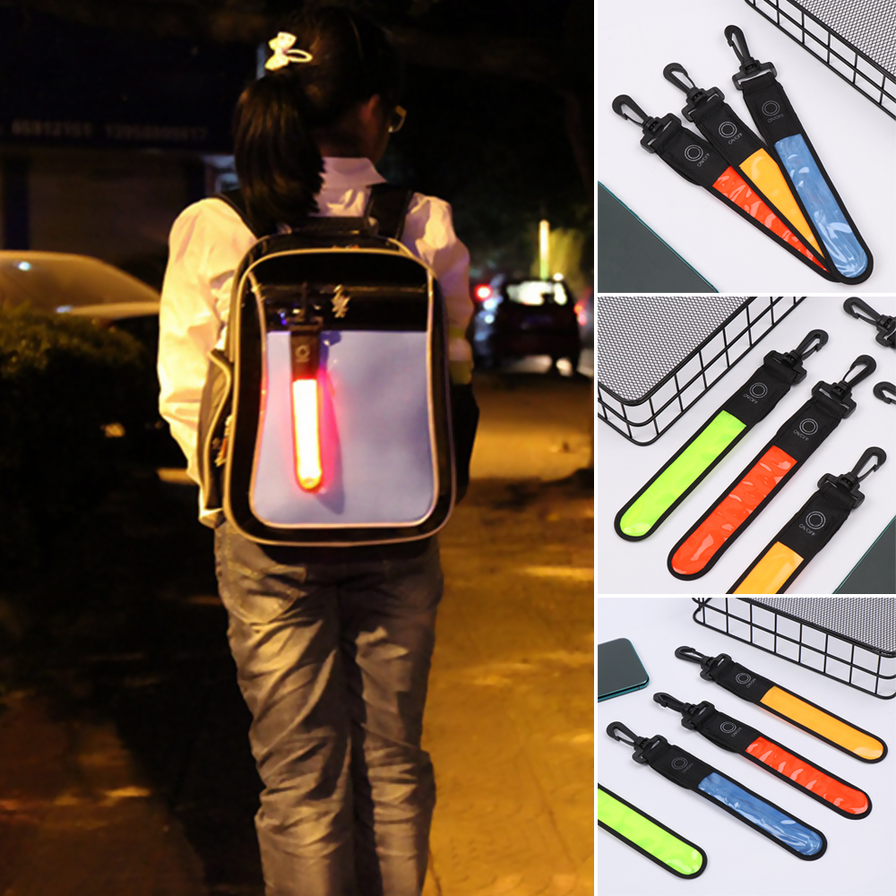 Outdoor night running signal light LED reflective children's backpack light mountaineering safety light student schoolbag warning flashing light
