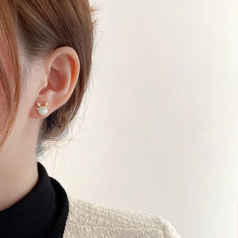 Christmas Earrings Elk Deer Ear Pin Small Deer CHRISTMAS EAR ACCESSORIES 2021 LITTLE CROWDDESIGN SENSATION 100 LAP DELICATE AND SMALL WOMAN