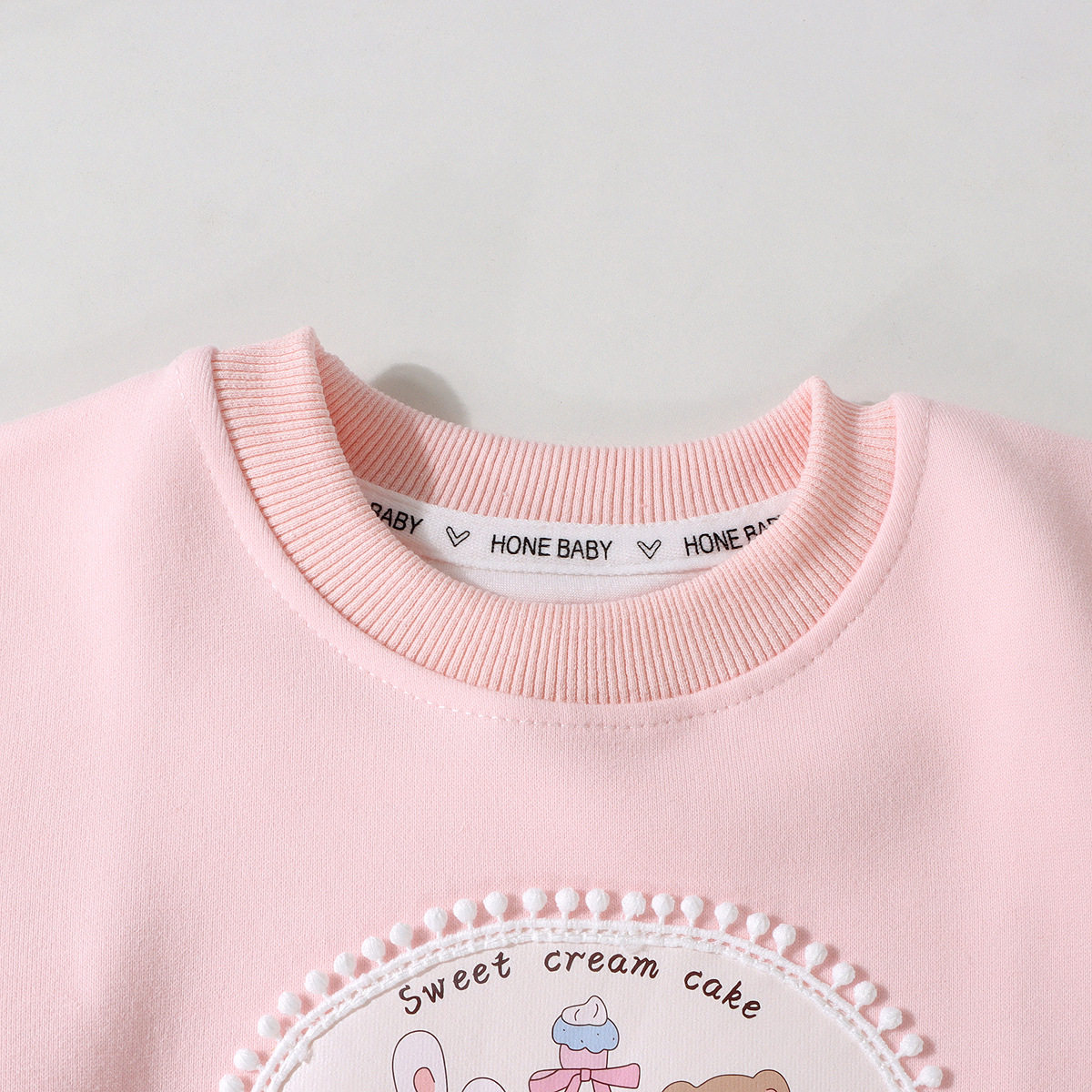 White Sweatshirt for Girls 2026 Autumn and Winter New Style Cartoon Round Neck Top for Girls, Kidsren's Fashionable and Versatile Long-Sleeved Top — 4